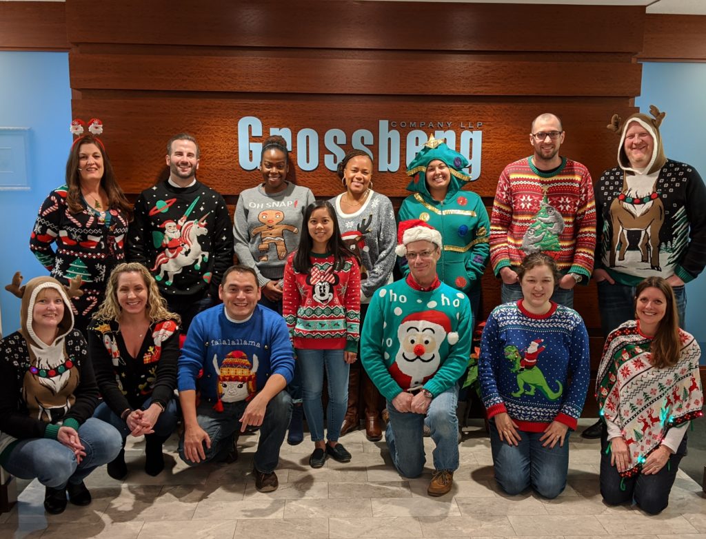 Sweater day clearance 2019